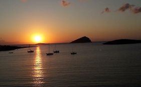 Kalos Gialos Sunrise Apartment