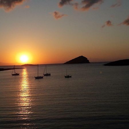 Kalos Gialos Sunrise Apartment Porto Rafti Exterior photo