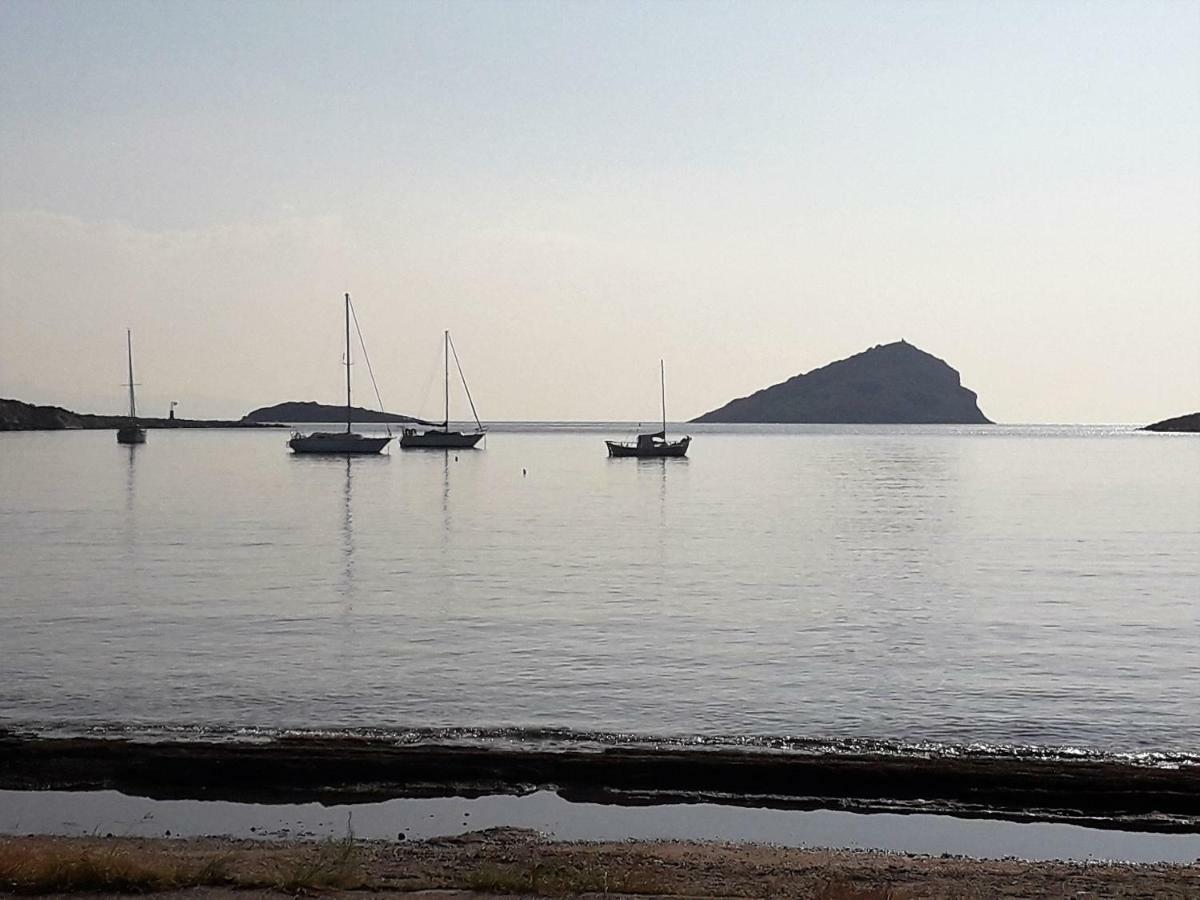 Kalos Gialos Sunrise Apartment Porto Rafti Exterior photo